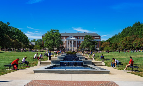 Students sitting on McKeldin mall