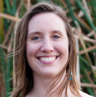 Dr. Elizabeth Redcay